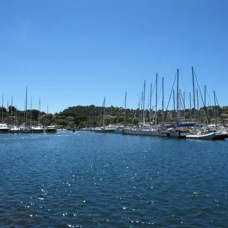 Appartement Le Grand Foc-3 *